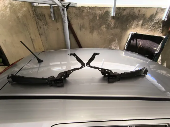 Suporte do farol Honda fit ano 20 ful led