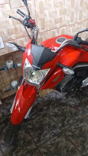 vende se Titan 160 2021