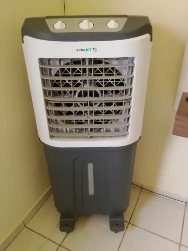 VENDO CLIMATIZADOR DE AR