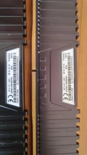 Kit memoria Ddr4 16GB 2x8