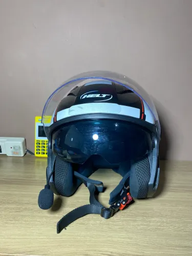 CAPACETE HELT COM INTERCOMUNICADOR 