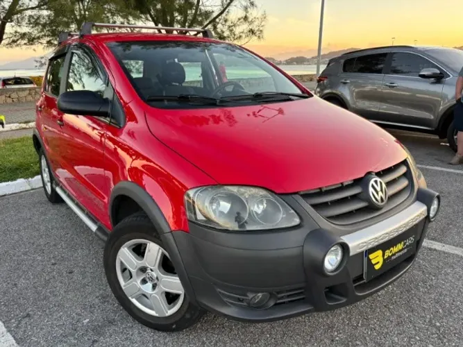 Volkswagen Crossfox 1.6 MI Total Flex 8V 5P 2009