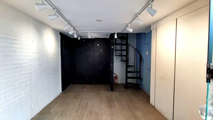 Loja para locação na Galeria do Rock com 24,00m² - República - São Paulo