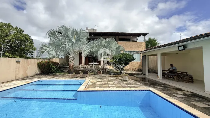 Casa de 4 quartos, 354m² no bairro Tabatinga, em Conde