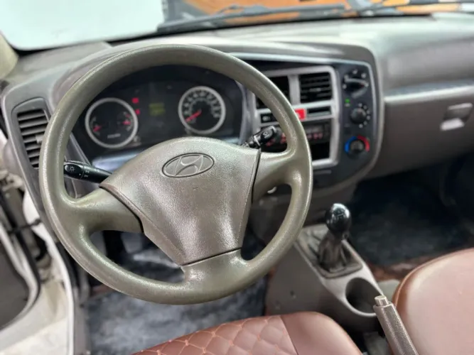 Hyundai HR 2.5 TCI Diesel (rs/rd) 2010
