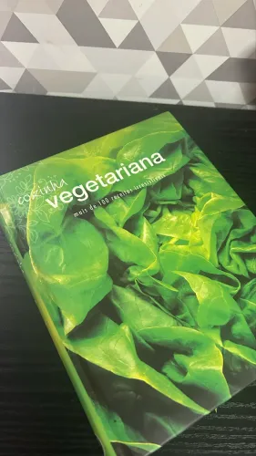 Livro Cozinha Vegetariana