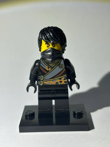 Lego ninjago Cole Reboot minifigura