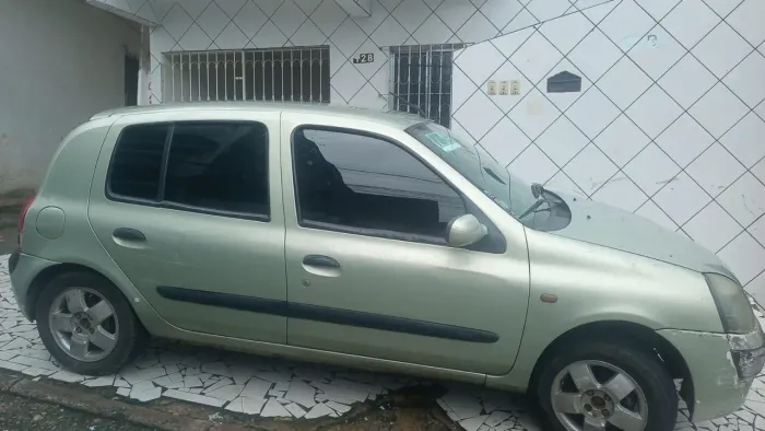Renault Clio RT/ Privil. 1.0/1.0 Hi-power 16V 5P 2004