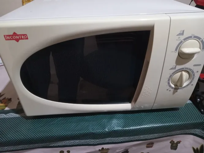 Vende se microondas