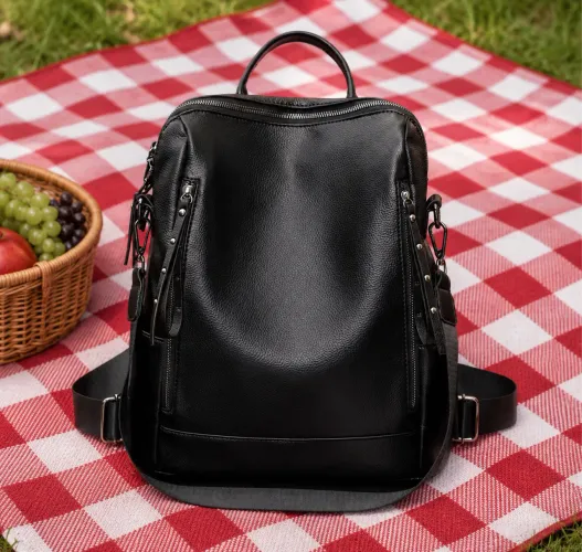Mochila/Bolsa feminina em Couro