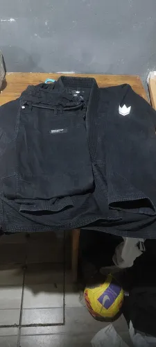 Vendo kimono kingz 