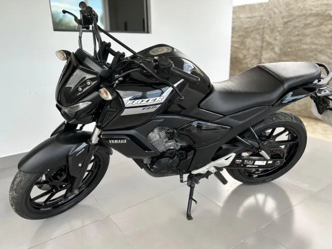 Yamaha fazer FZ 15 