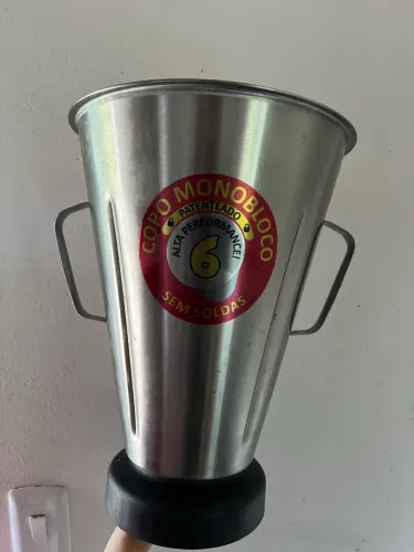 Copo Monobloco de 6 Litros