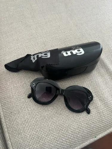 Óculos TNG vintage