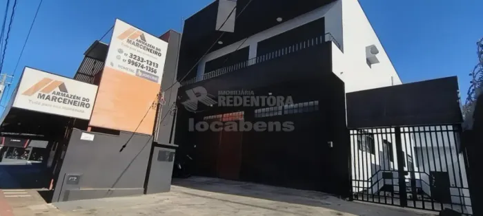 Salão na Avenida Philadelpho Manoel Gouveia Neto próximo ao Muffato da região norte.