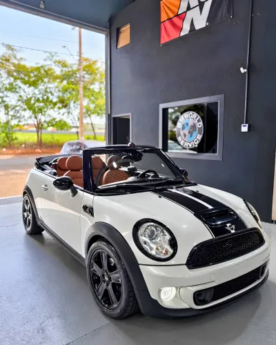 Mini Cooper Cabrio S 1.6 Aut. 2015