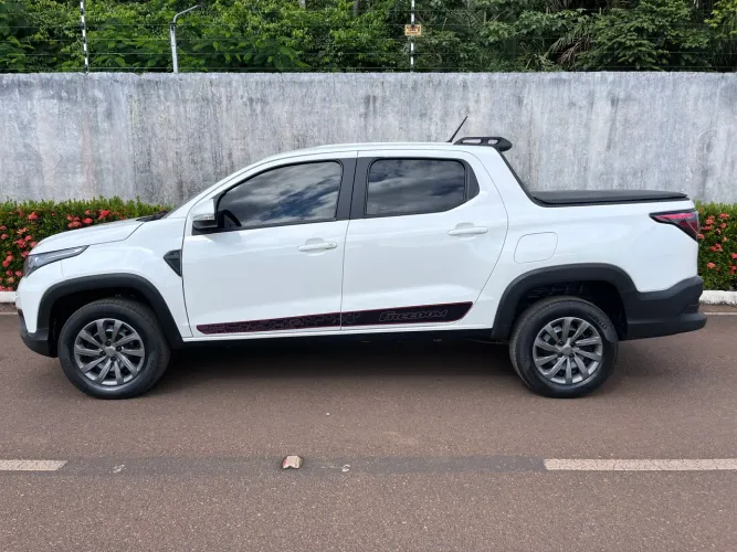 Fiat Strada Freedom 1.3 Flex 8V CD 2024