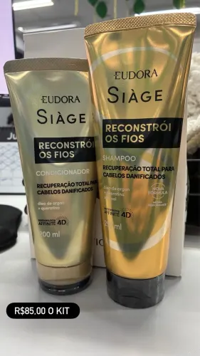 Kit shampoo e condicionador Reconstrói fios Eudora 