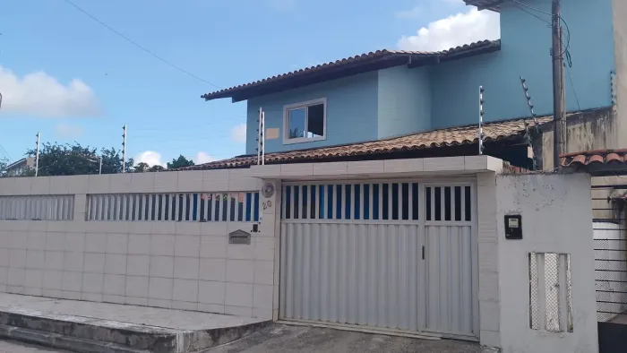Alugo casa de temporada
