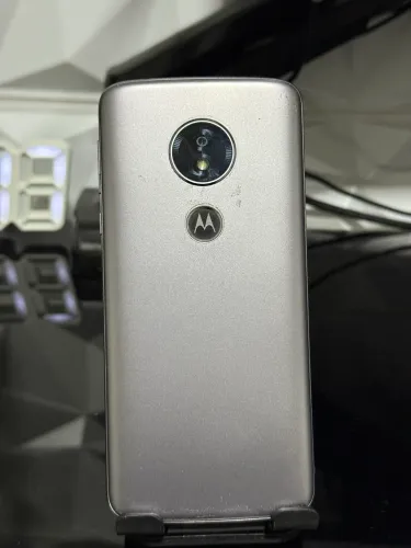 Moto E5 16gb Usado