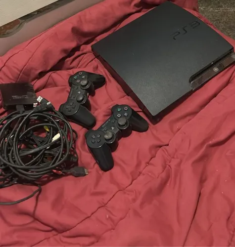 Vídeo game ps3, hd externo e todos os cabos, contem 10 jogos
