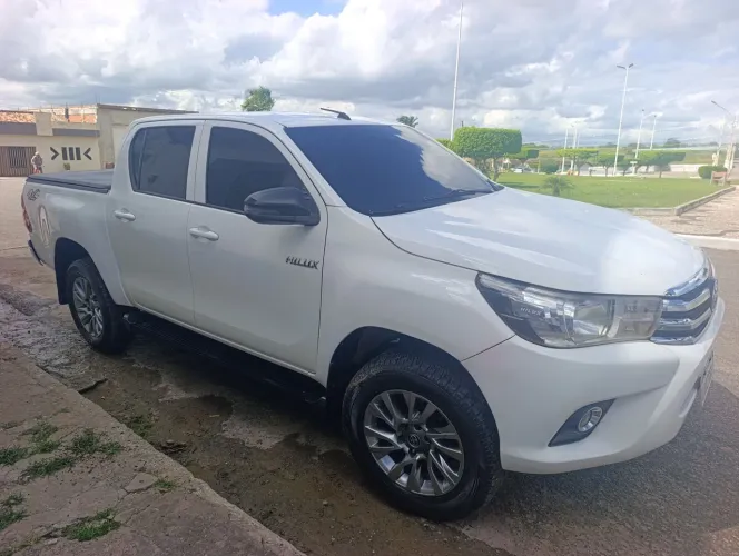Toyota Hilux CD 4X4 2.8 Diesel Mec. 2019