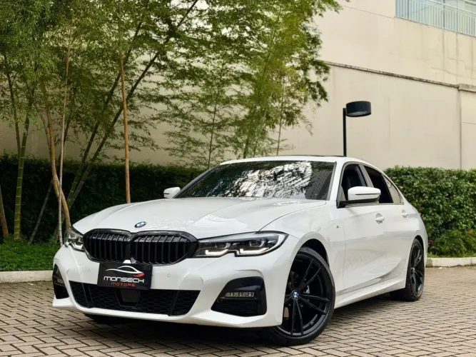 BMW 320I A 2.0 TB M Sport Activeflex 16V 4P 2022