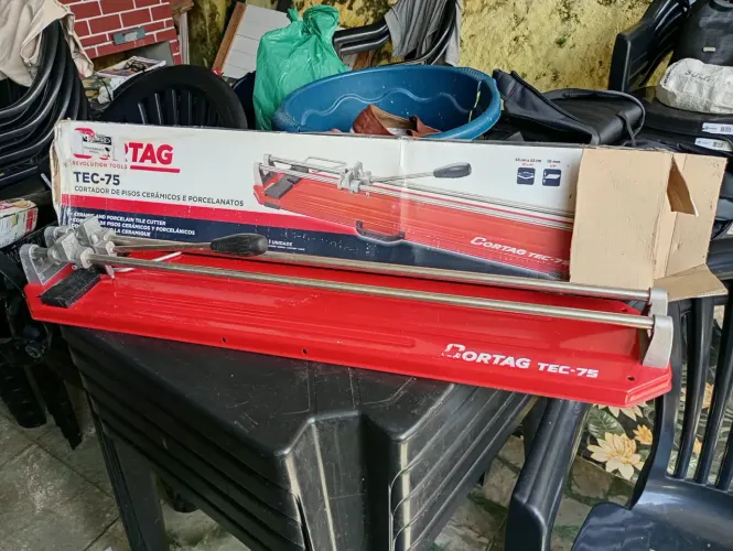 Motor Serra tico-tico e riscador de cerâmica