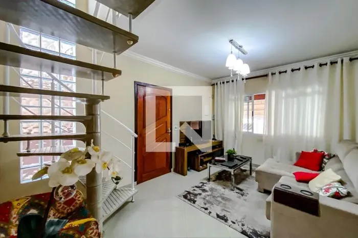 Casa à Venda - Vila Invernada, 2 Quartos, 70 m2