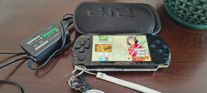 PSP 3001 Portátil 