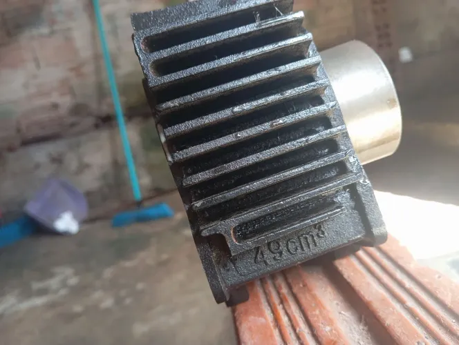 Cilindro do motor da Az1 50