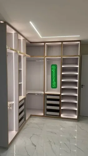 Closet projetado em gesso