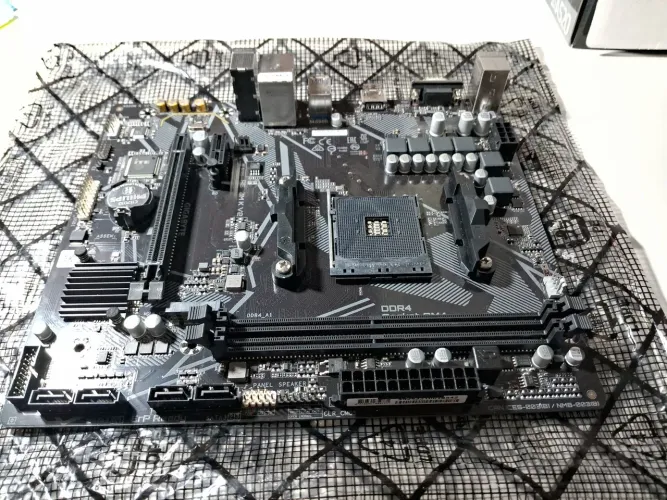 Placa Mãe A520M K V2 - AMD