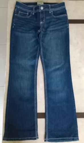 Calça Jeans Azul Escuro Chelsea Boot Cut Aeropostale 5/6 veste 36 Desapego Semi novo