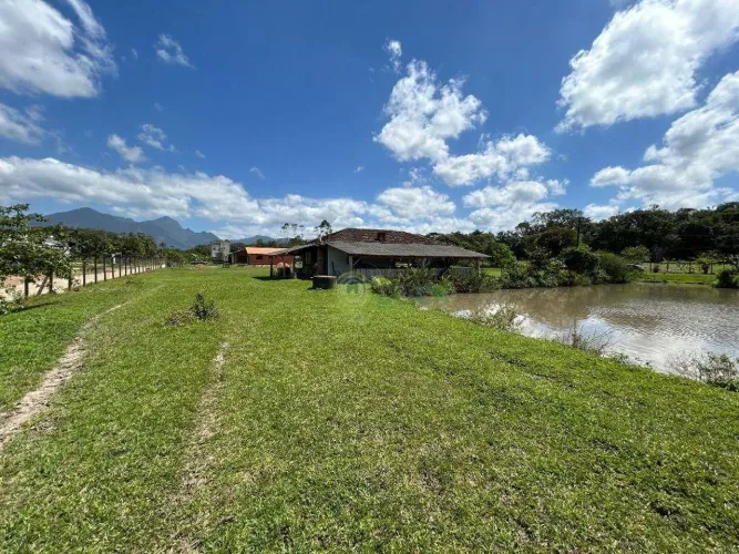 Chácara com 4.700 m² na Estrada Blumenau- Vila Nova Joinvillle SC
