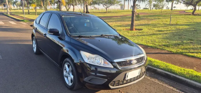 Ford Focus 1.6 S/se/se Plus Flex 8v/16v 5P 2011
