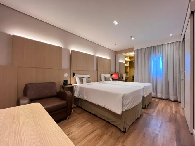 Flat para investimento na Ch Sto Antônio, bandeira Mercure