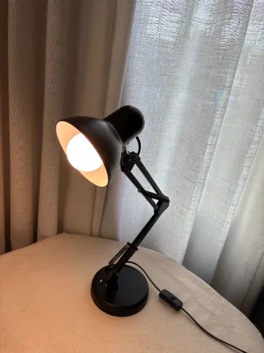 Luminária de Mesa Articulada Estilo Pixar - Preta