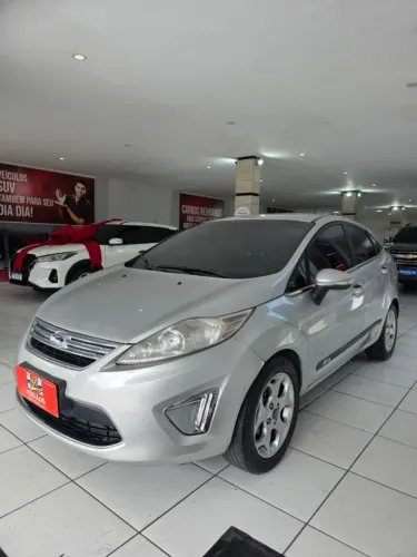 Ford Fiesta Sedan SE 1.6 16V Flex 4P 2012