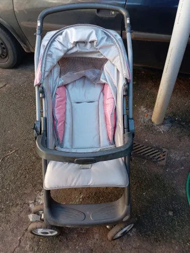 Carrinho de bebê