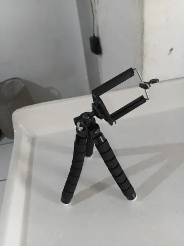 Mini tripé