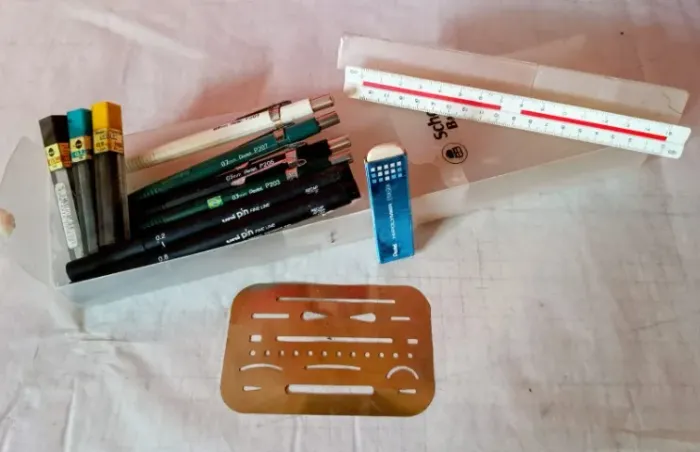 Suprimentos de desenho técnico e arquitetura