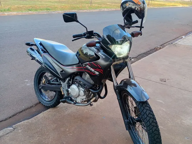 Falcon 2007 troco por moto acima 600 cc