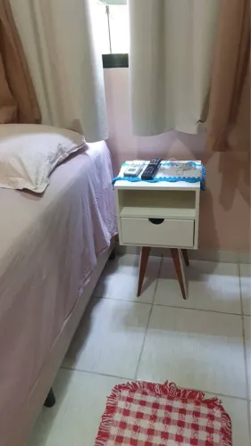 Criado mudo retrô 100% mdf fino acabamento