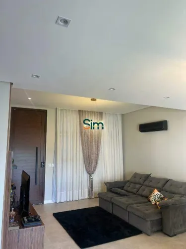 Casa à venda no Bairro Efapi (Chapecó) 3 dorms, suíte, piscina e 2 vagas