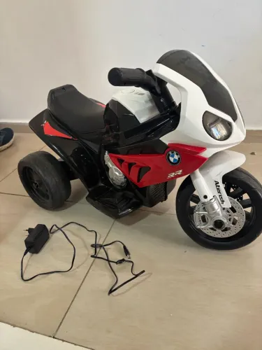 Vendo Mini Moto Elétrica Infantil BMW S1000 RR 6V