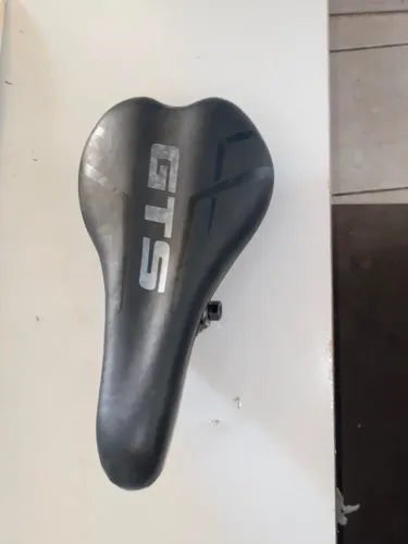 Banco Gts fino novo!!