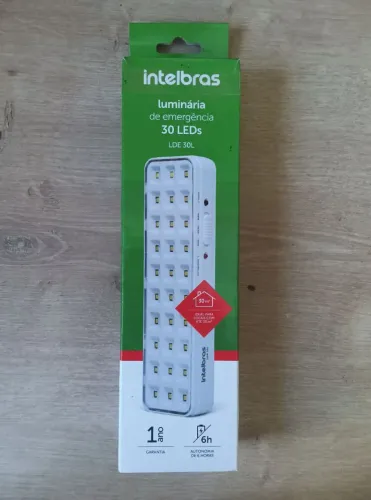 Luminária de emergência LED