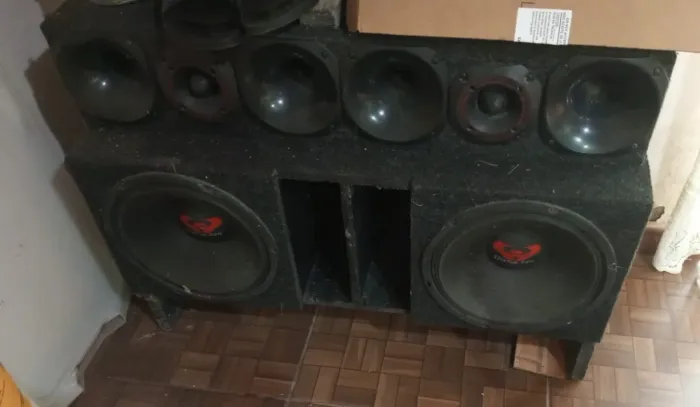 Som Automotivo Completo Pioneer + Roadstar + 2 Ultra Vox 12" 550 RMS