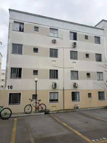 Imóvel para aluguel tem 45 metros quadrados com 2 quartos em Areias - São José - SC